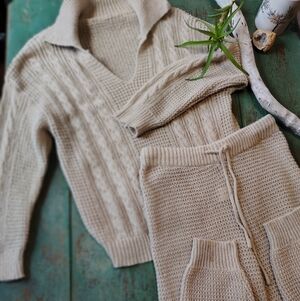 SHEIN Beige V-Neck Sweater Set